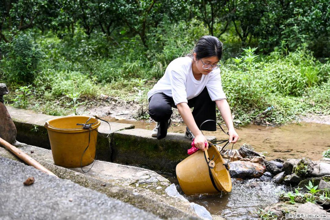 全网追的“扁担女孩”，找了一份暑假工，时薪12元 - 淮北生活资讯 - 淮北28生活网 huaibei.28life.com